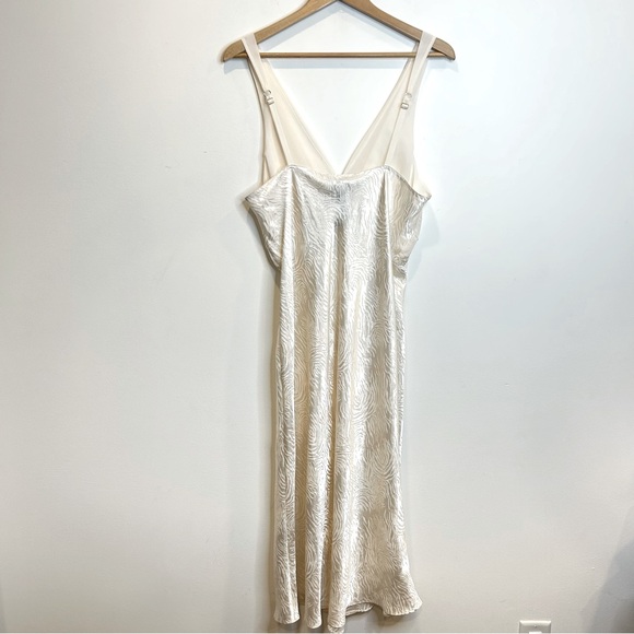 Vintage Jones New York Cream Satin Slip Midi Dress - Picture 4 of 5